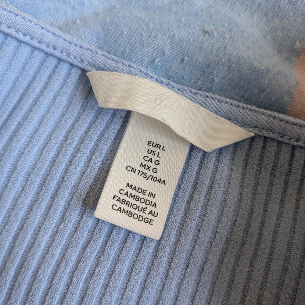 H&M Light Blue Cropped Ribbed Top With Puffed Short Sleeves - Picture 4 of 5